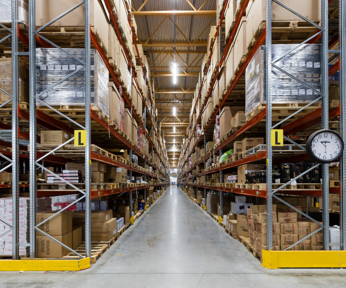 Transval varasto industry warehouse services